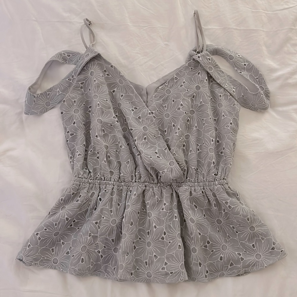 Nordstrom light grey embroidered top, size xs